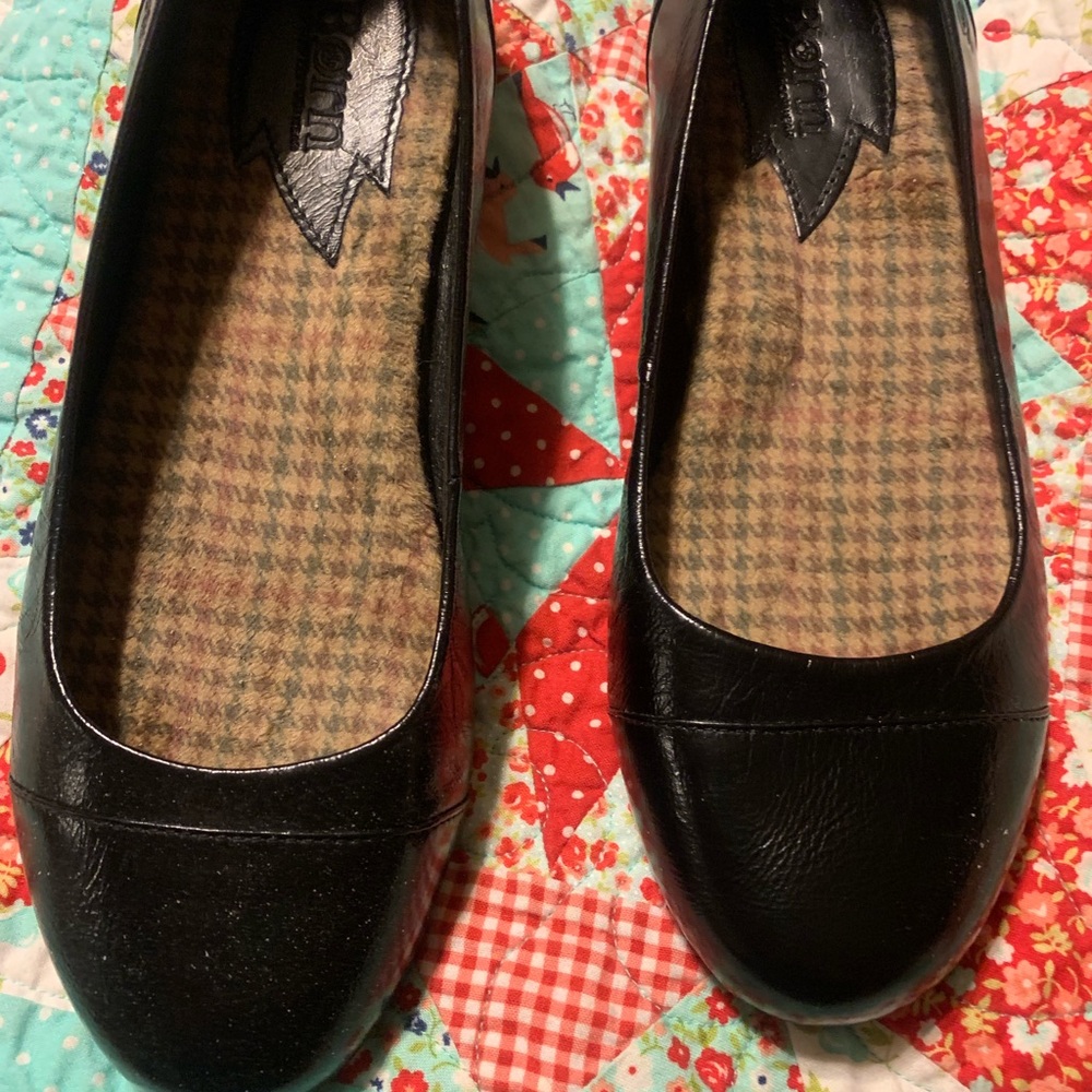 Born black flats